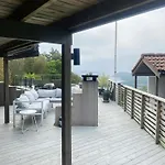 Holiday home Secluded With A View And Ball Court