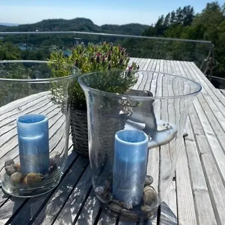 Secluded With A View And Ball Court Nyaraló *