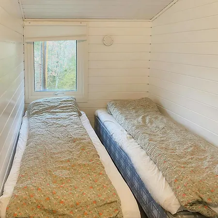 Secluded With A View And Ball Court *